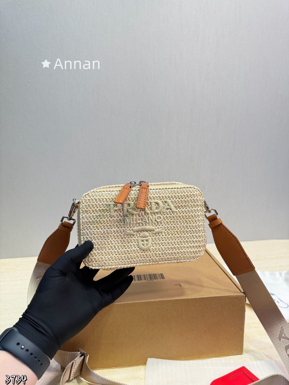 【未使用品】最終値下げ 状態良 超美品レディース PRADA プラダ ショルダーバッグ