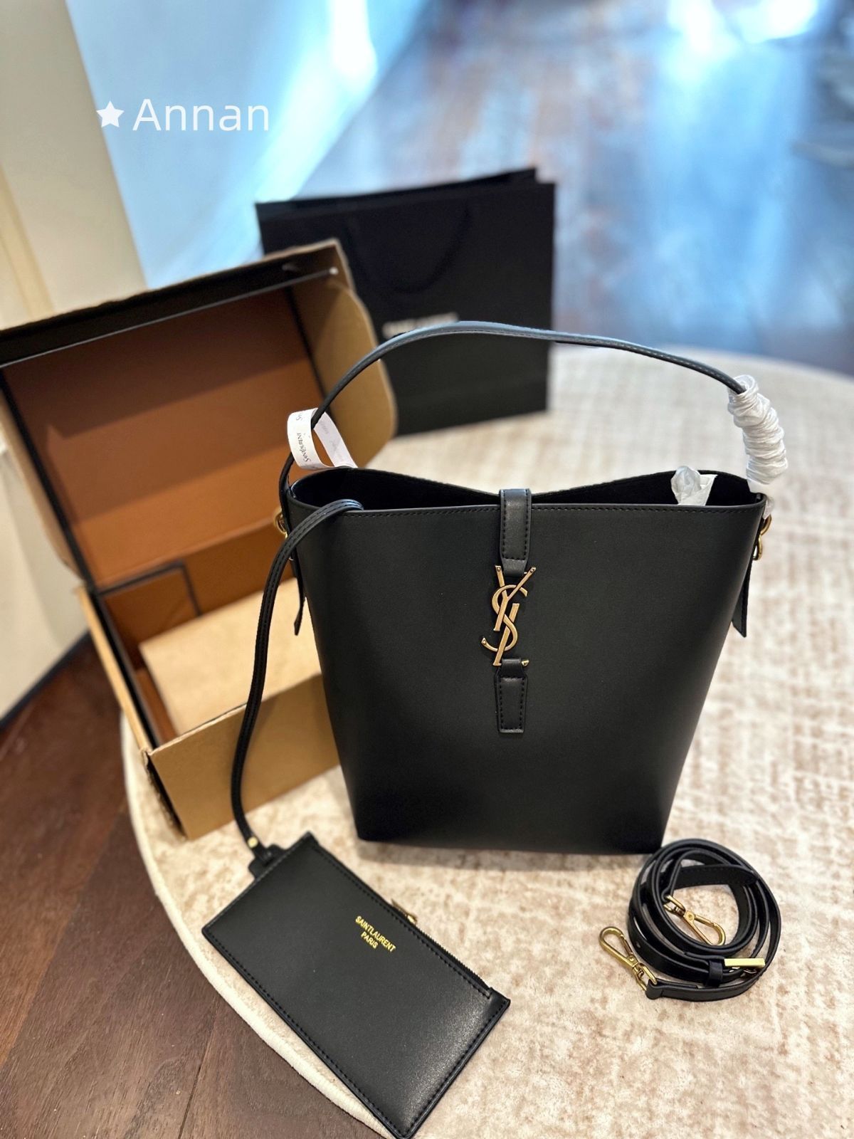 お洒落 極美品 送料込☆ 良品 レディース YSL Yves Saint Laurent イヴサンローラン ショルダーバッグ