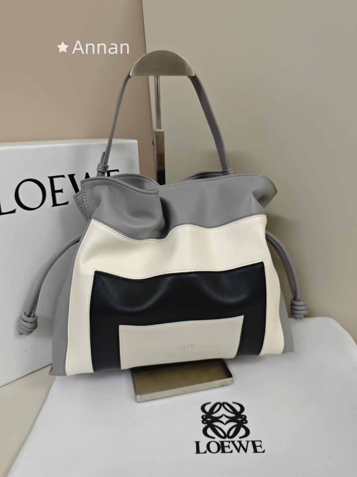 新製品 本日特価人気 レディース LOEWE　ロエベ トートバッグ