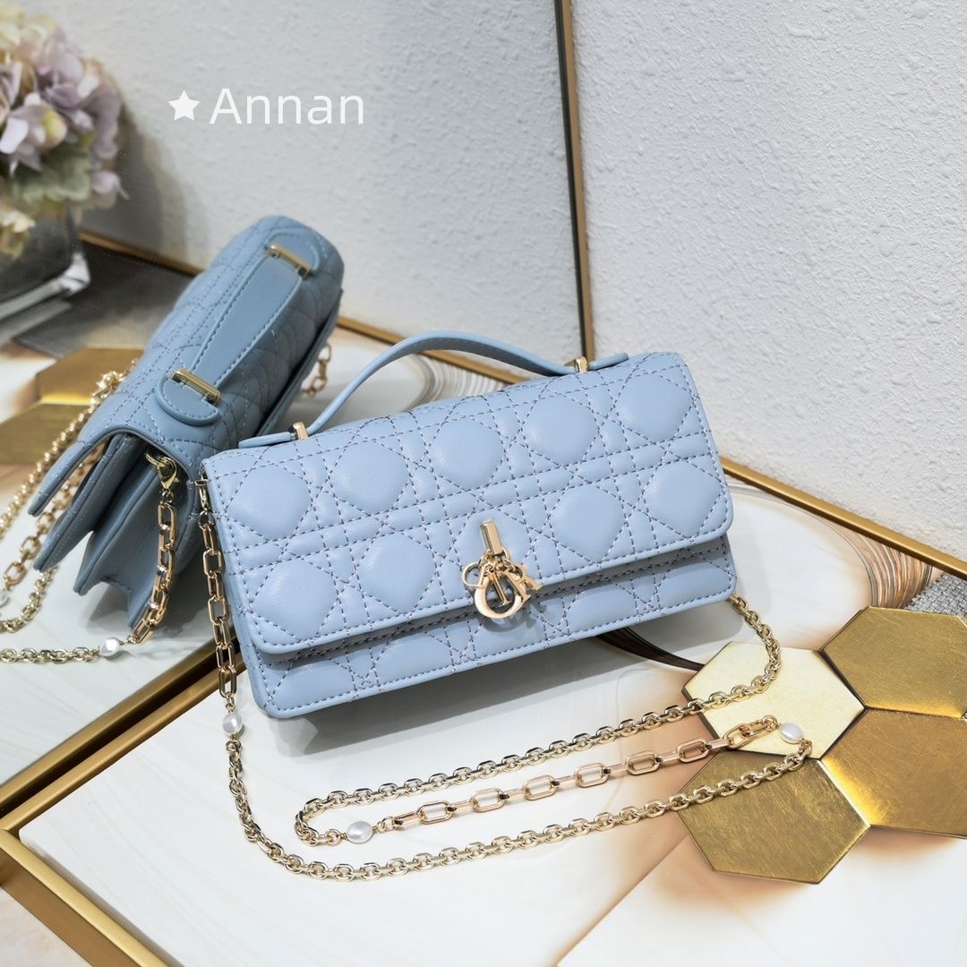 最終値下げ！ レディース Christian Dior クリスチャンディオール ショルダーバッグ