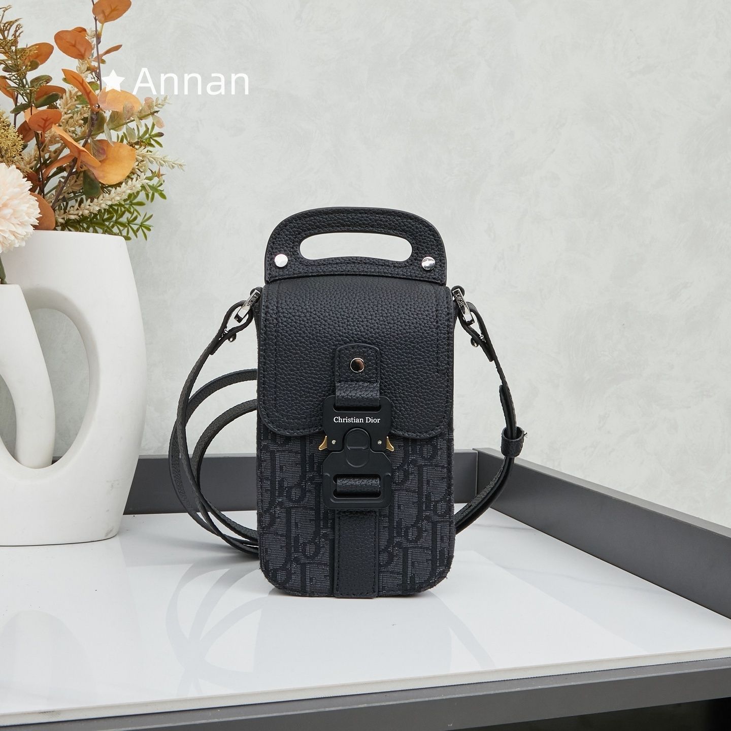 美品 期間限定☆ メンズ Christian Dior クリスチャンディオール ショルダーバッグ