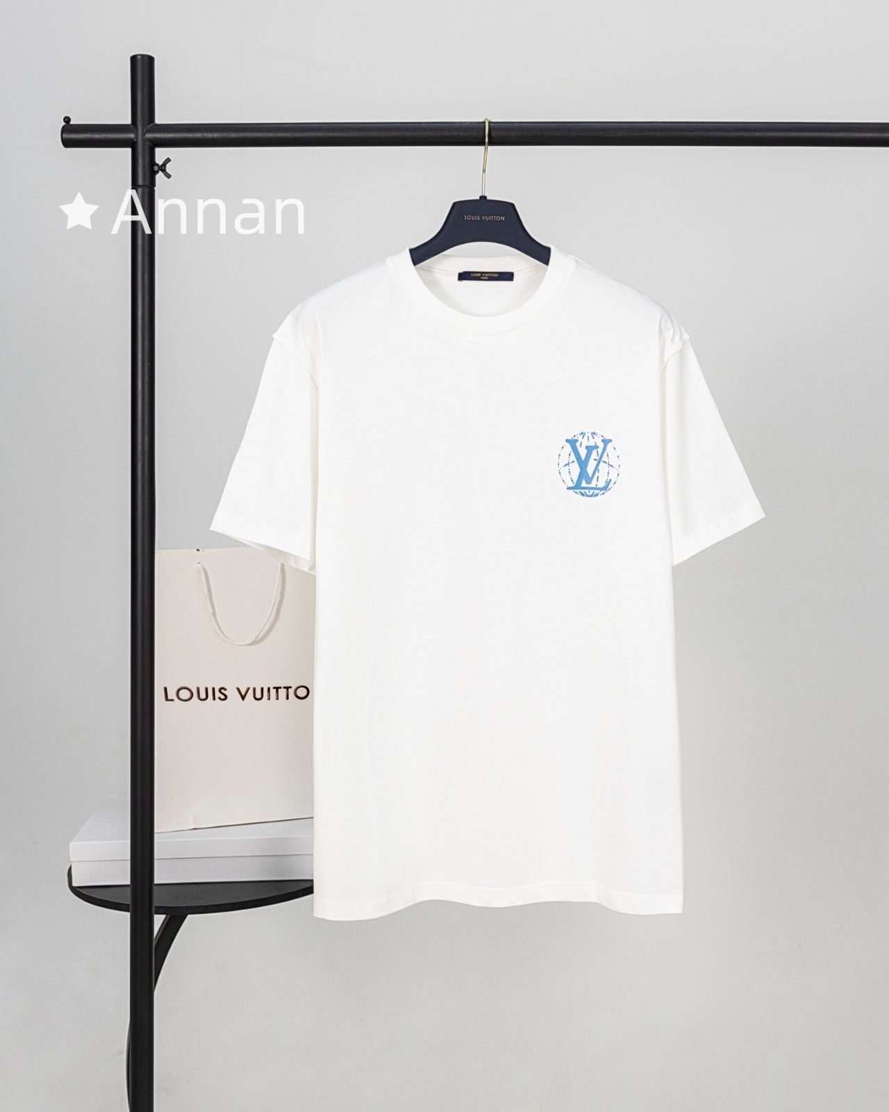 超美品 限定品 超美品LV LOUIS VUITTON ルイヴィトン Tシャツ　半袖　夏服　トップス 男女兼用