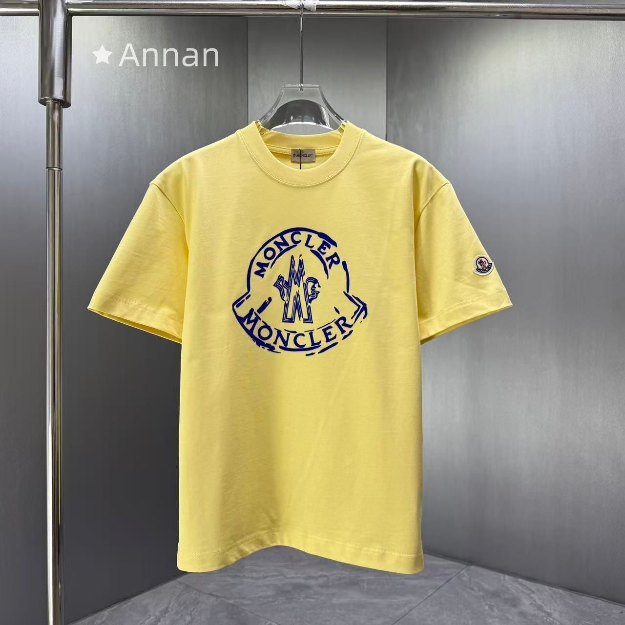 大人気 超美品 MONCLER モンクレール Tシャツ　半袖　夏服　トップス 男女兼用