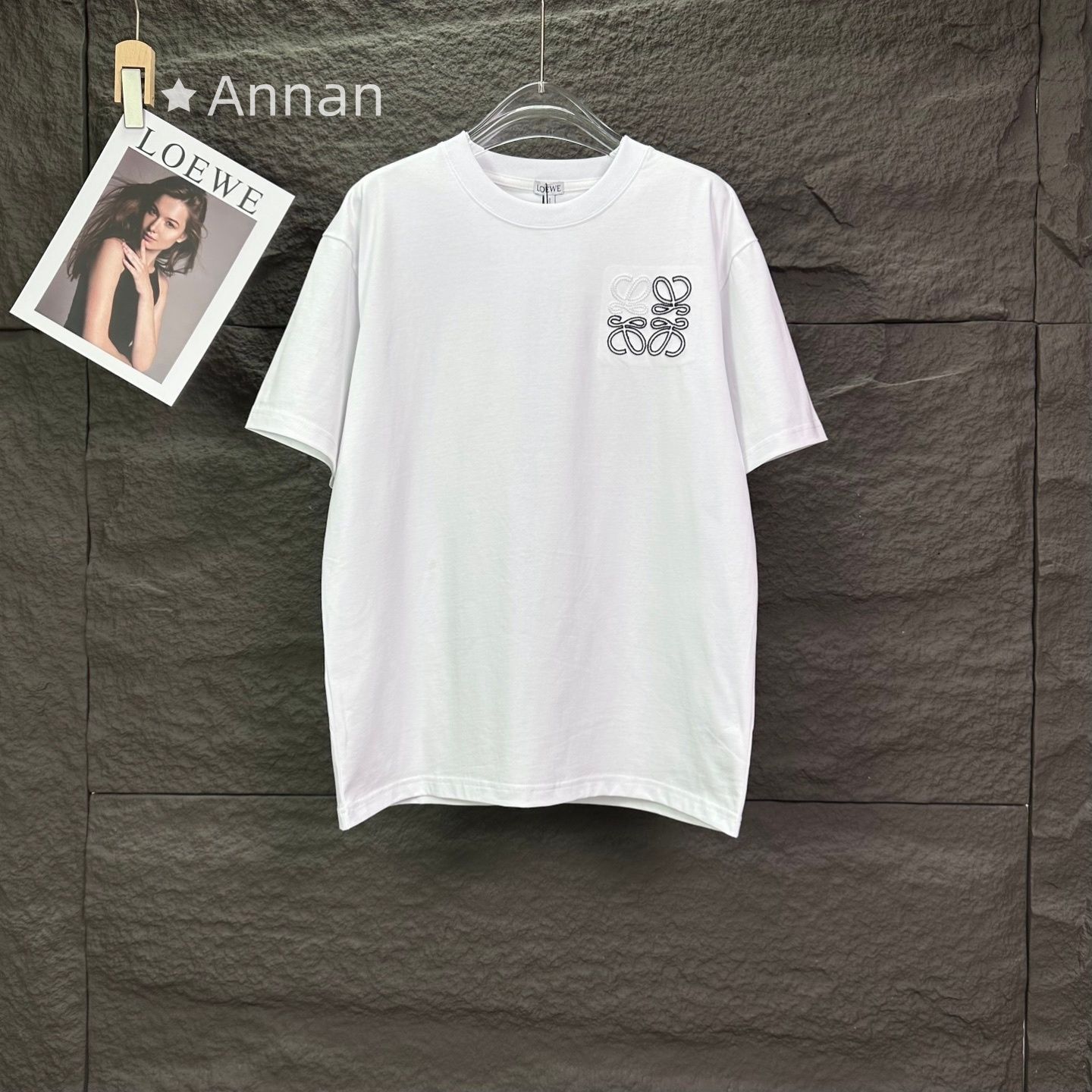 限界価格 超美品 LOEWE　ロエベ Tシャツ　半袖　夏服　トップス 男女兼用