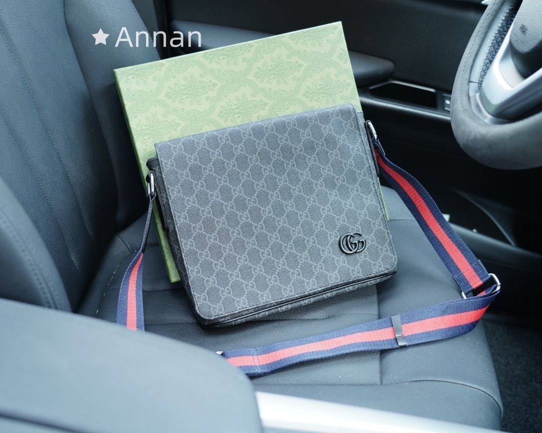 即完売 本日特価 メンズ GUCCI グッチ ショルダーバッグ