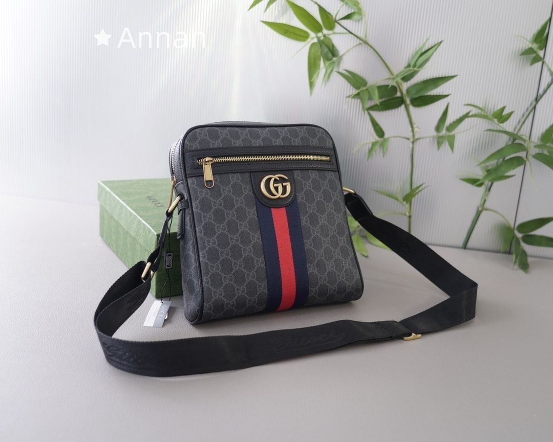 美品★極美品 グッチ(Gucci) グッチ ショルダーバッグ オフィディア 547926 ブラウン メンズ