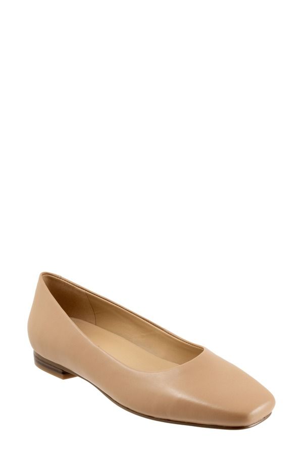 トロッターズ レディース シューズ パンプス Trotters Honor Flat Multiple Widths Available Beige ベージュ