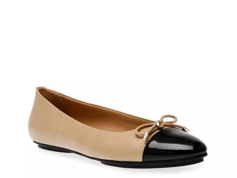 アンクライン レディース シューズ スリッポン・ローファー Anne KleinLuci SlipOn TanBlack ブラック