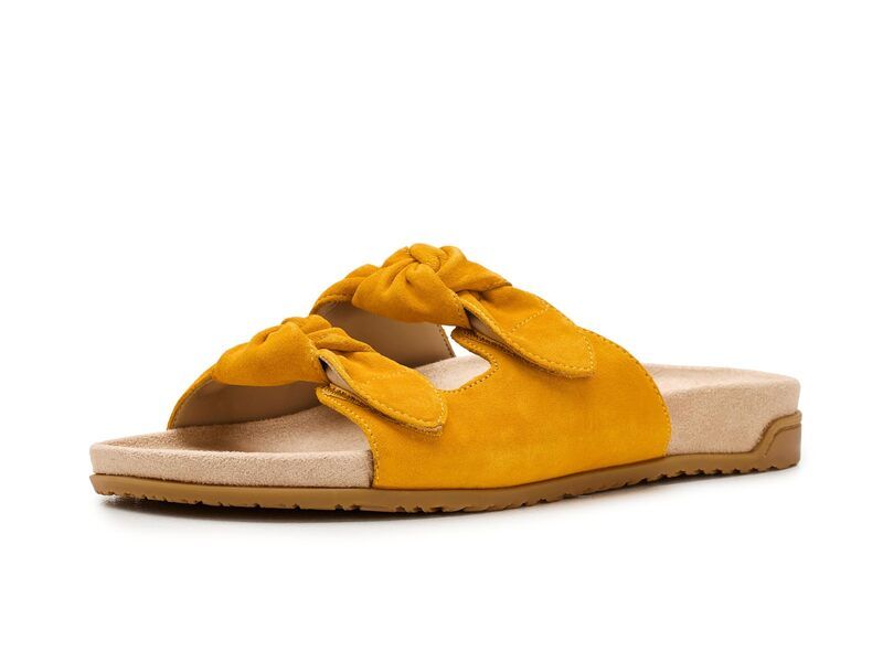 バイオニック レディース シューズ サンダル VIONIC Elara Slingback Sandals Amber Yellow Suede イエロー