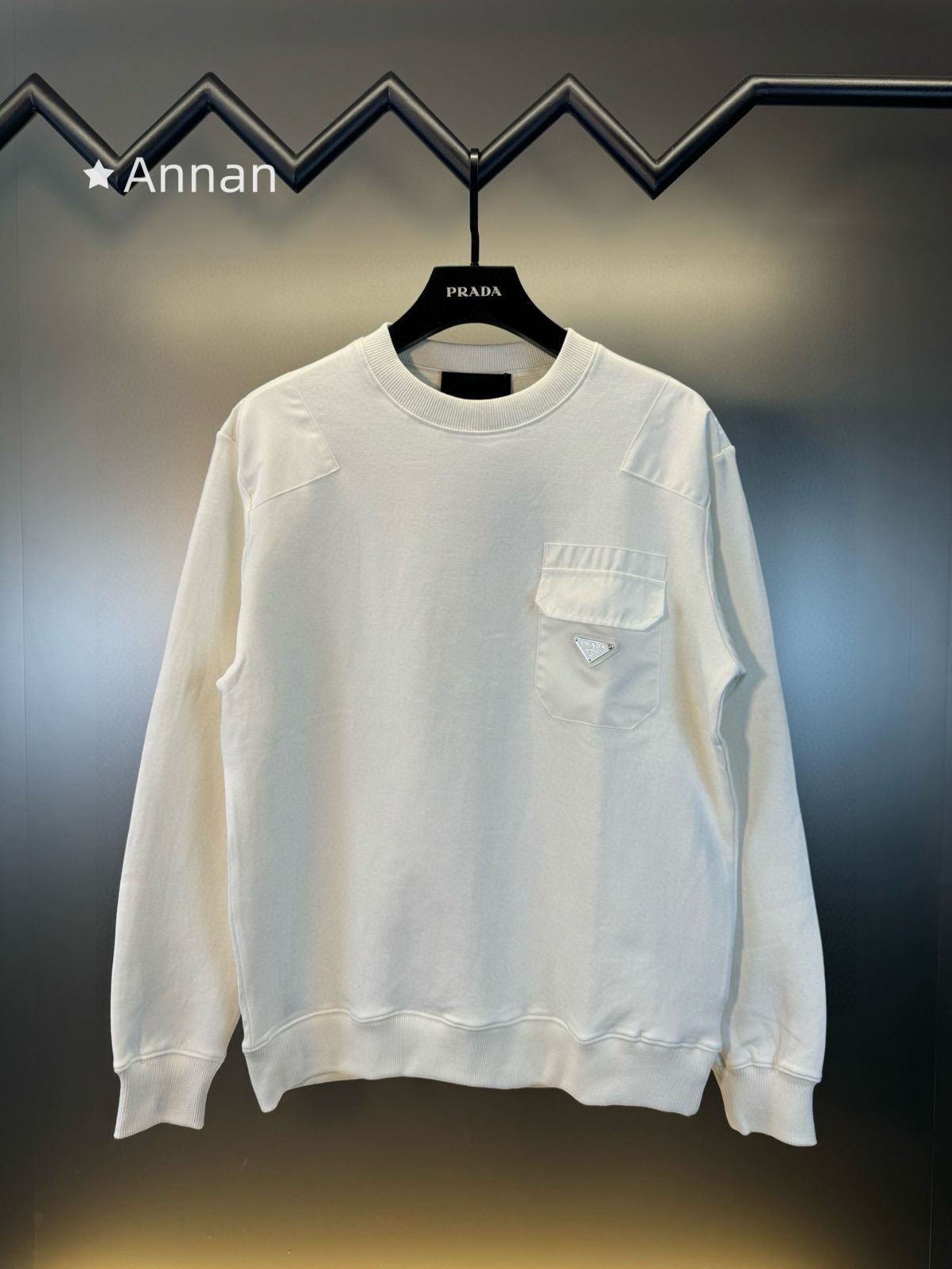 超美品 限定品 超美品 超美品 新品 タグ付 PRADA プラダ パーカー 長袖Tシャツ トップス シンプルフード付きパーカー ユニセックス