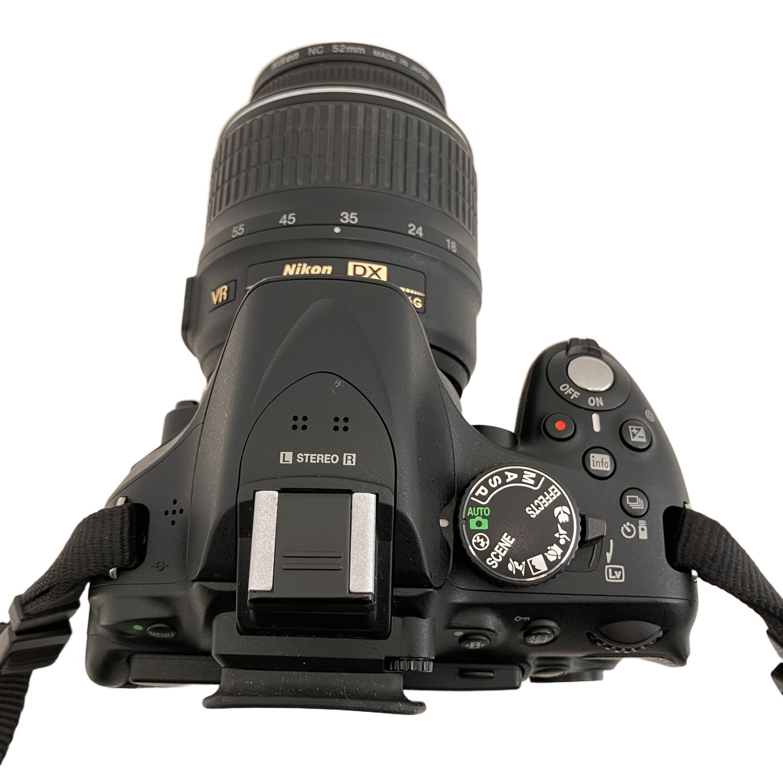 Nikon ニコン D5200 AF-S DX NIKKOR 18-55mm 3.5-5.6G VR 一眼レフ