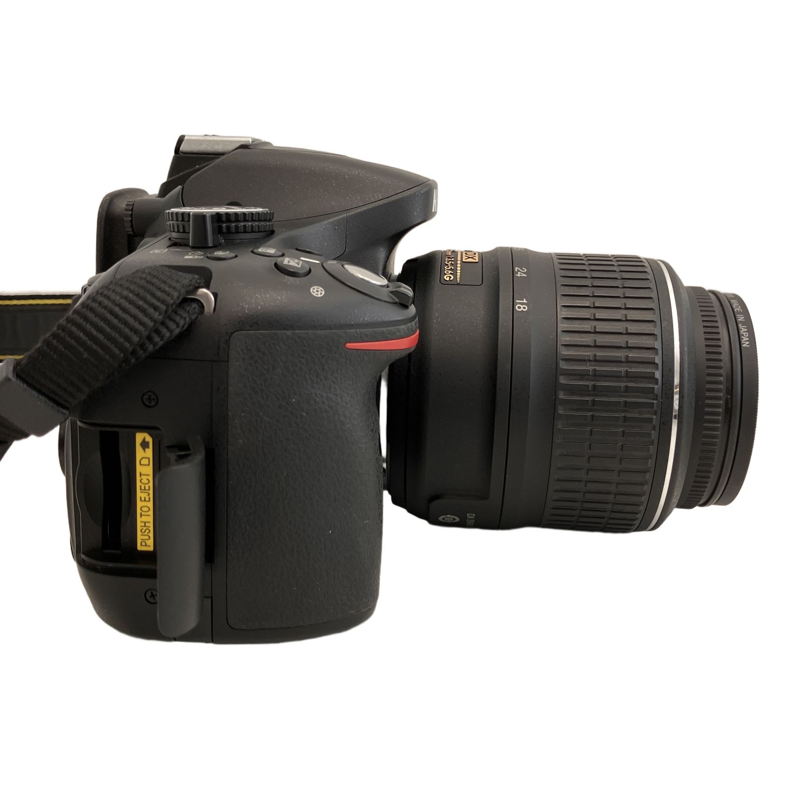 Nikon ニコン D5200 AF-S DX NIKKOR 18-55mm 3.5-5.6G VR 一眼レフ