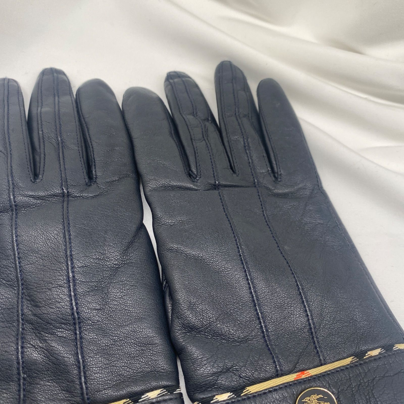 バーバリー BURBERRY 手袋 グローブ ブラック ノバチェック - メルカリ