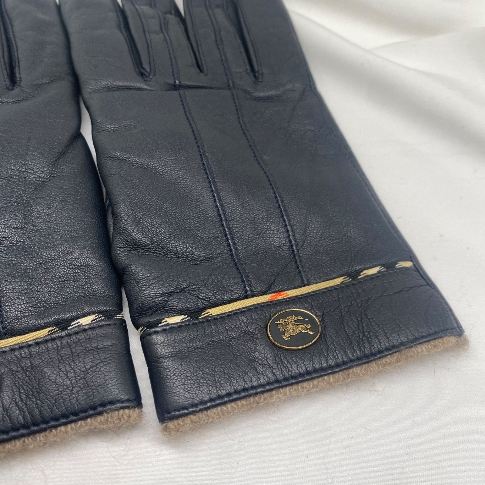 バーバリー BURBERRY 手袋 グローブ ブラック ノバチェック - メルカリ