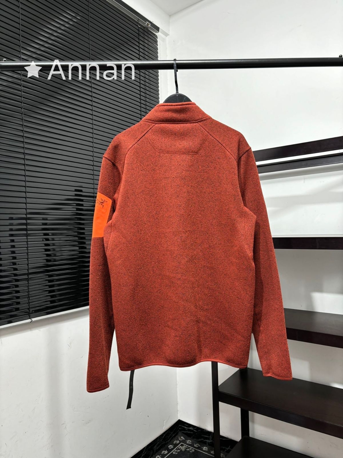 限界価格美品 新品 タグ付 ARC'TERYX アークテリクス パーカー シンプルフード付きパーカー ユニセックス 限界価格美品 新品 タグ付 ARC'TERYX アークテリクス パーカー シンプルフード付きパーカー ユニセックス