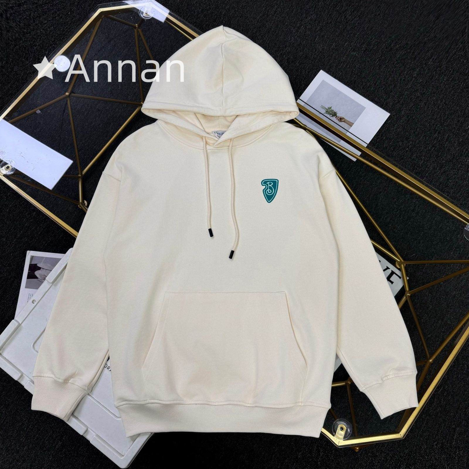 本日特価 本日限定！新品 タグ付 BURBERRY バーバリー パーカー シンプルフード付きパーカー ユニセックス