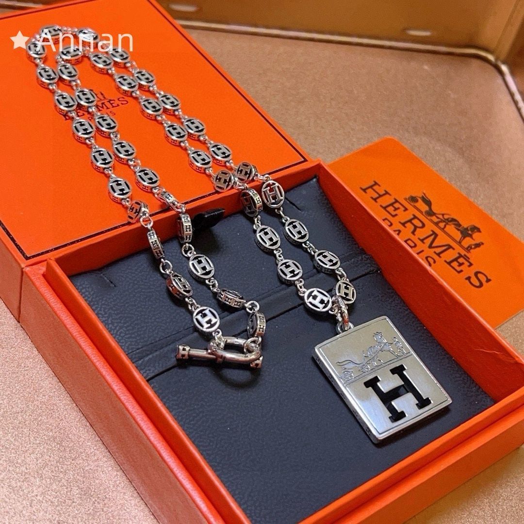 激レア 極美品 新品 HERMES エルメス ネックレス メンズ 結婚式 卒業式 清楚 イベント 入学式