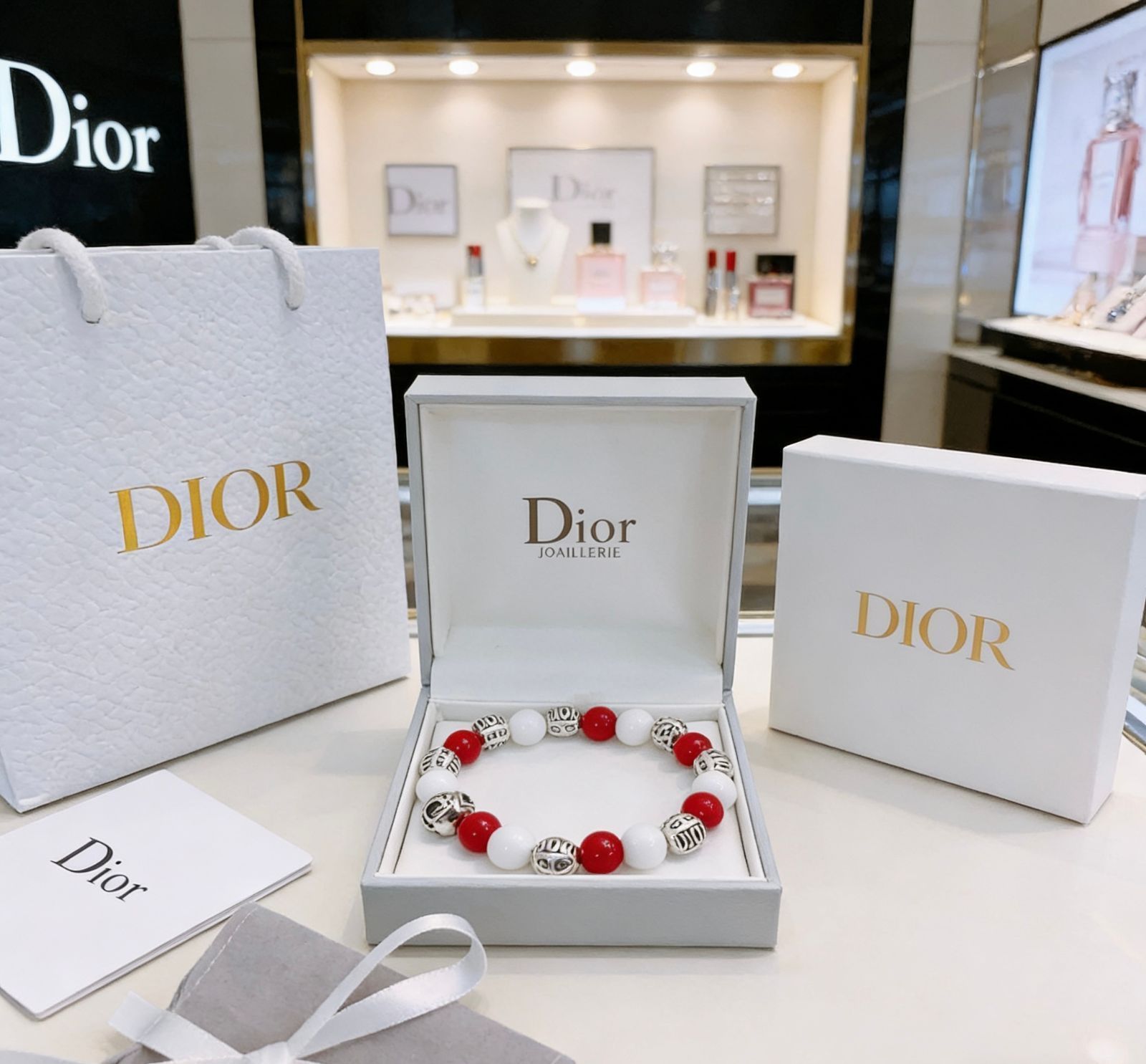 良品 ★★ 新品！新品 CHRISTIAN DIOR クリスチャン ディオール ブレスレット バングル リストバンド メンズ 結婚式 卒業式 清楚 イベント 入学式