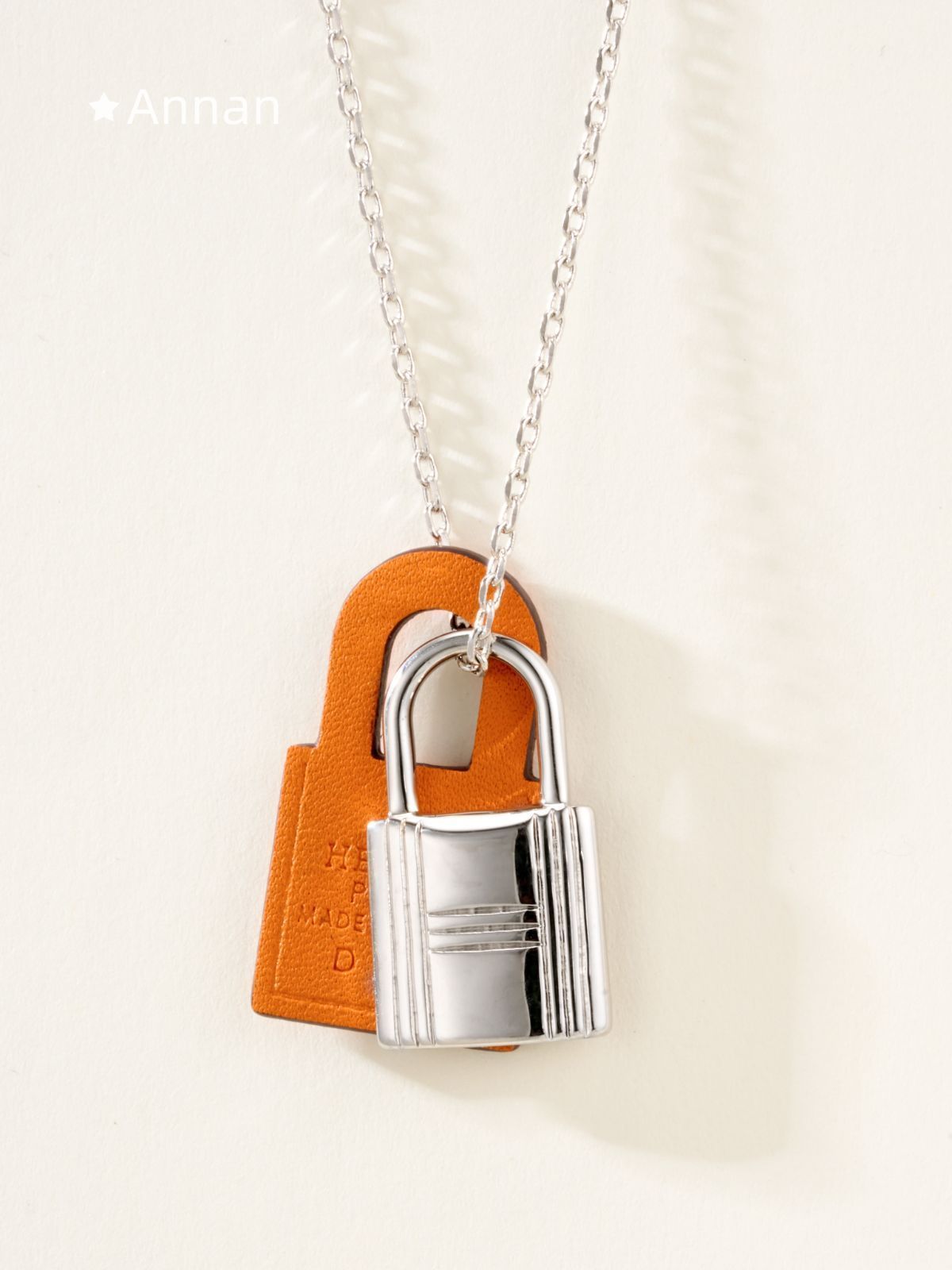 【希少品】綺麗 新品 HERMES エルメス ネックレス レディース 結婚式 卒業式 清楚 イベント 入学式