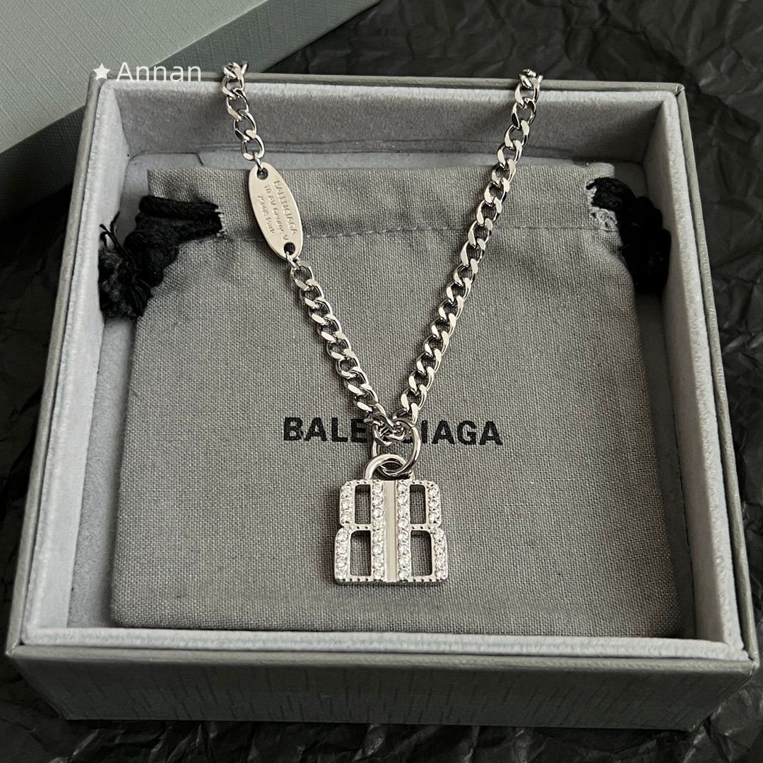 新品に近い 新型 人気 人気 新品 BALENCIAGA バレンシアガ ネックレス メンズ 結婚式 卒業式 清楚 イベント 入学式