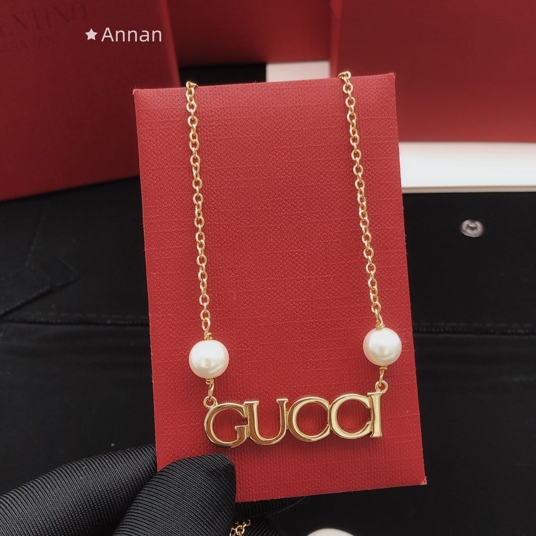 美品 本日特価 新品 GUCCI グッチ ネックレス レディース 結婚式 卒業式 清楚 イベント 入学式