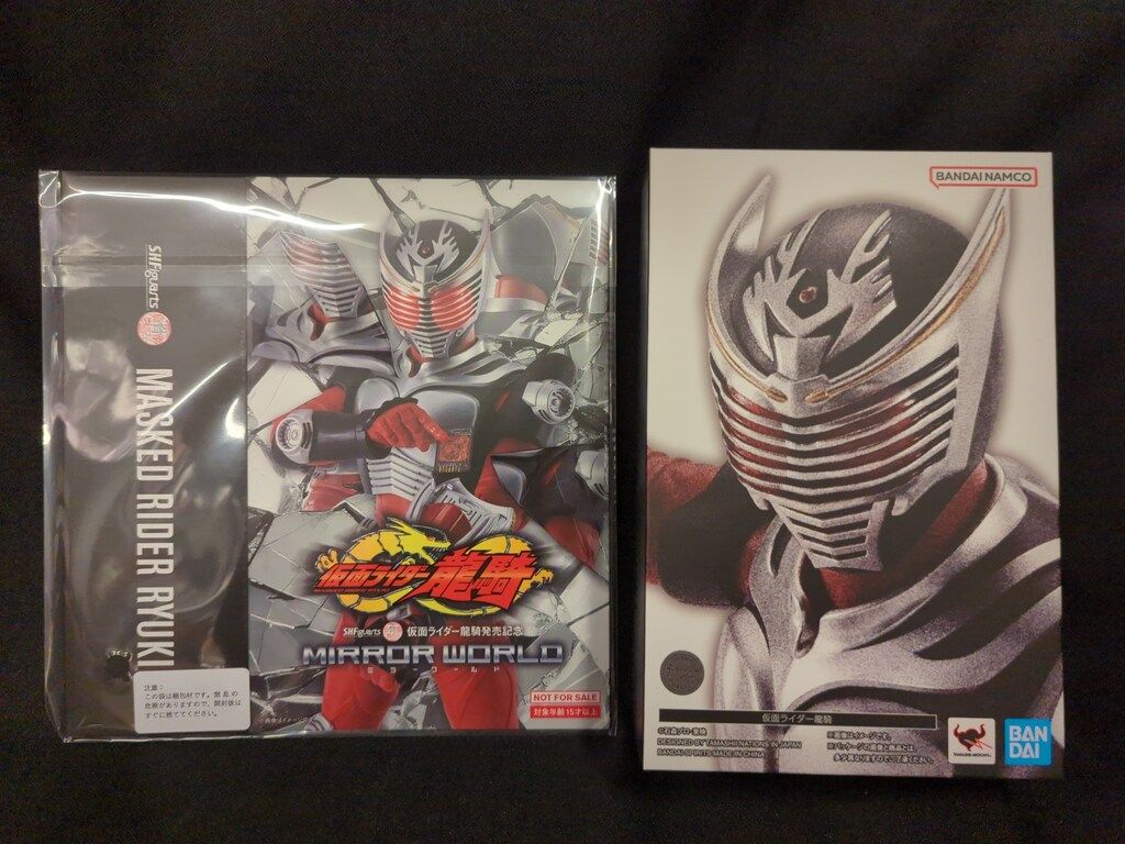 BANDAIS PIRITS S.H.Figuarts 真骨彫製法 仮面ライダー龍騎 仮面ライダー龍騎/ミラーワールドオリジナルスリーブ付き