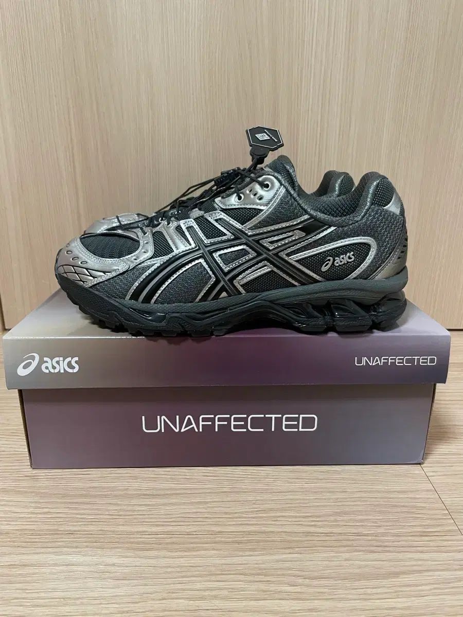 ゲルニンバス 10 1 UNAFFECTED シルバー 265 新品