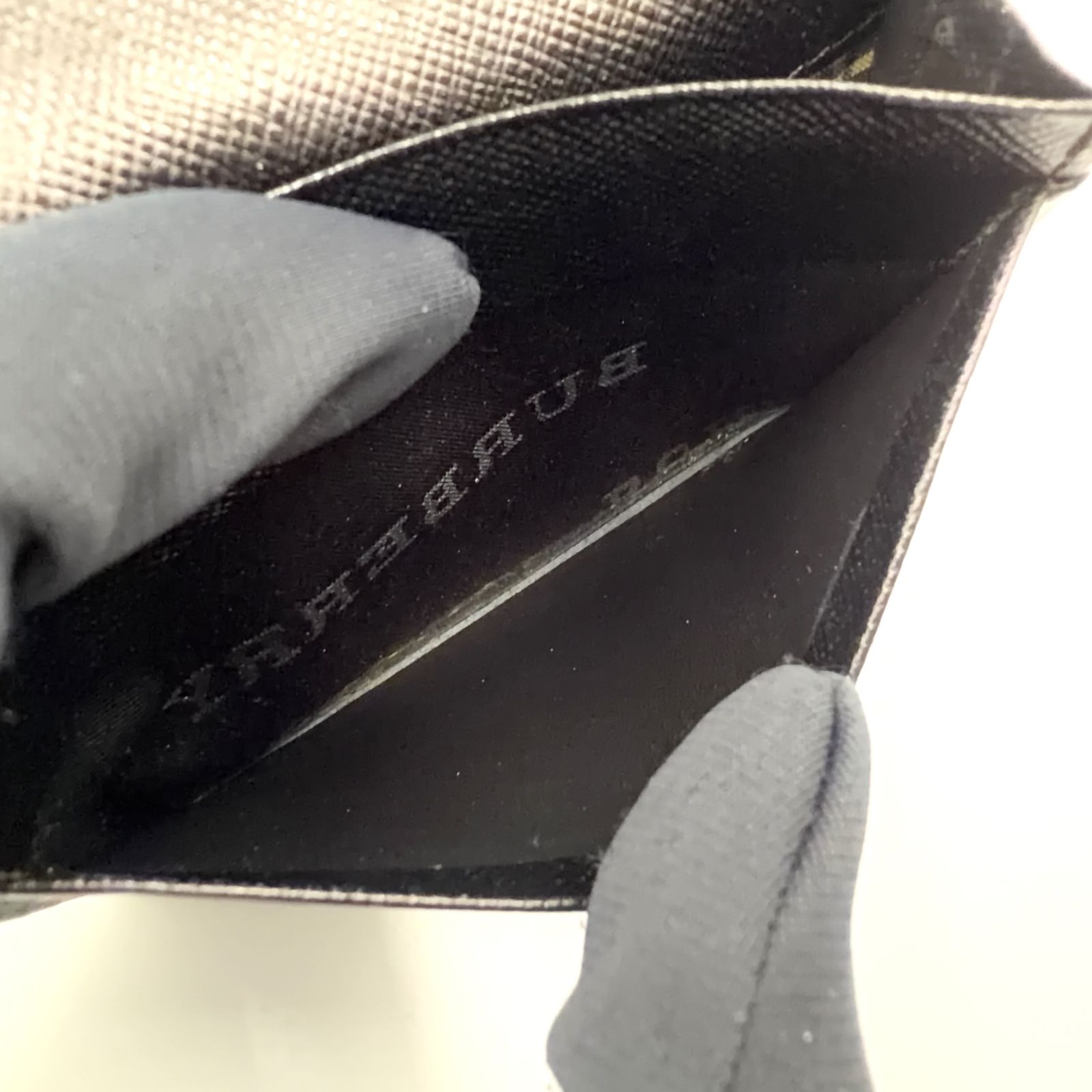 新着】BURBERRY ノバチェック サフィアーノレザー ブラック カード