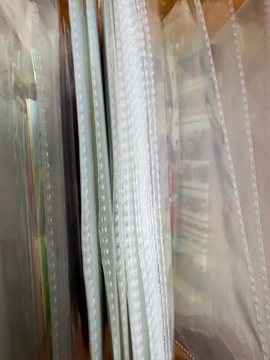 ステッカー まとめ売り (DAISO x) 作家様たちのステッカーです