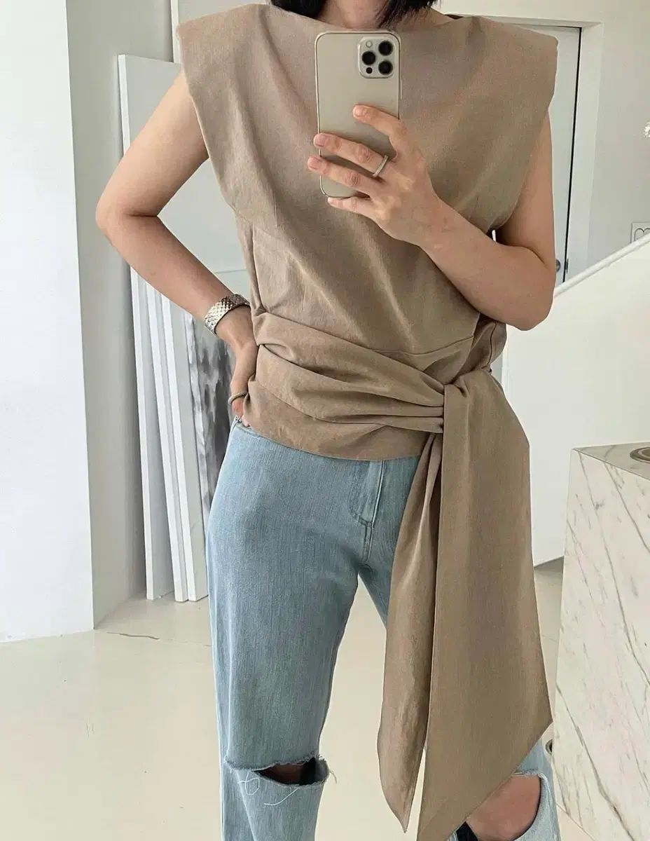 新品) ANTHESE アッテズ リボン スリーブレス