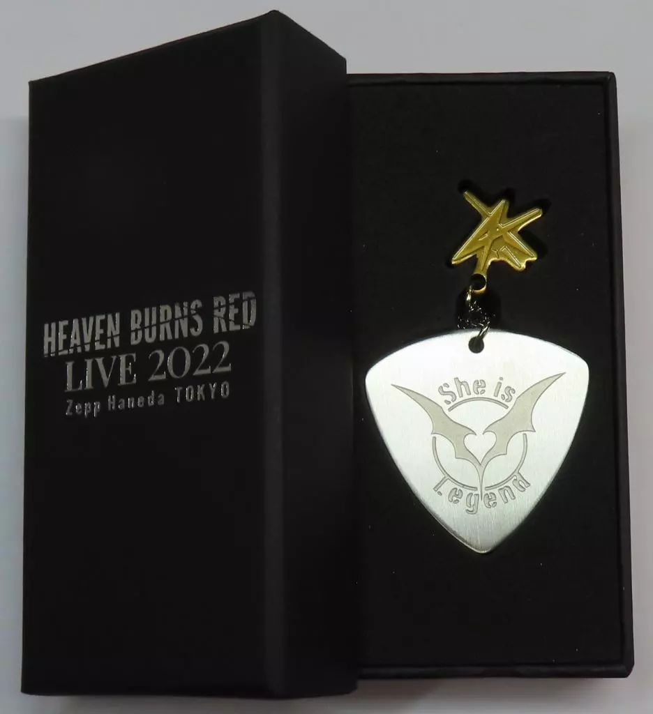 ヘブンバーンズレッド2022ライブ　茅森月歌 ギターピックネックレス 中古】銀製品・指輪・アクセサリー 茅森月歌 ギターピックネックレス
