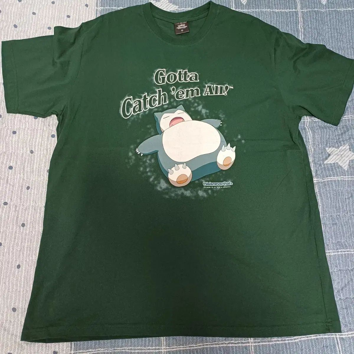 ディスイズネバーザット×ポケットモンスター カビゴン 半袖Tシャツ L