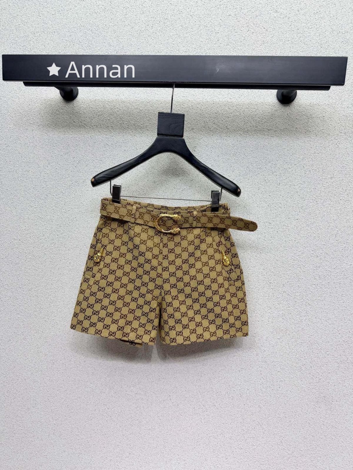 希少 新品 新品 GUCCI グッチ ショートパンツ ハーフパンツ レディース