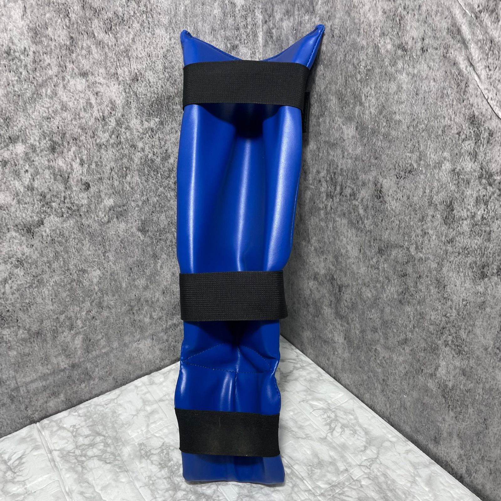 WINDY16ozグローブ➕欲しい方、おまけでレガースつけます。 WINDY ボクシンググローブ 16OZ レガース Lサイズ 青 - メルカリ