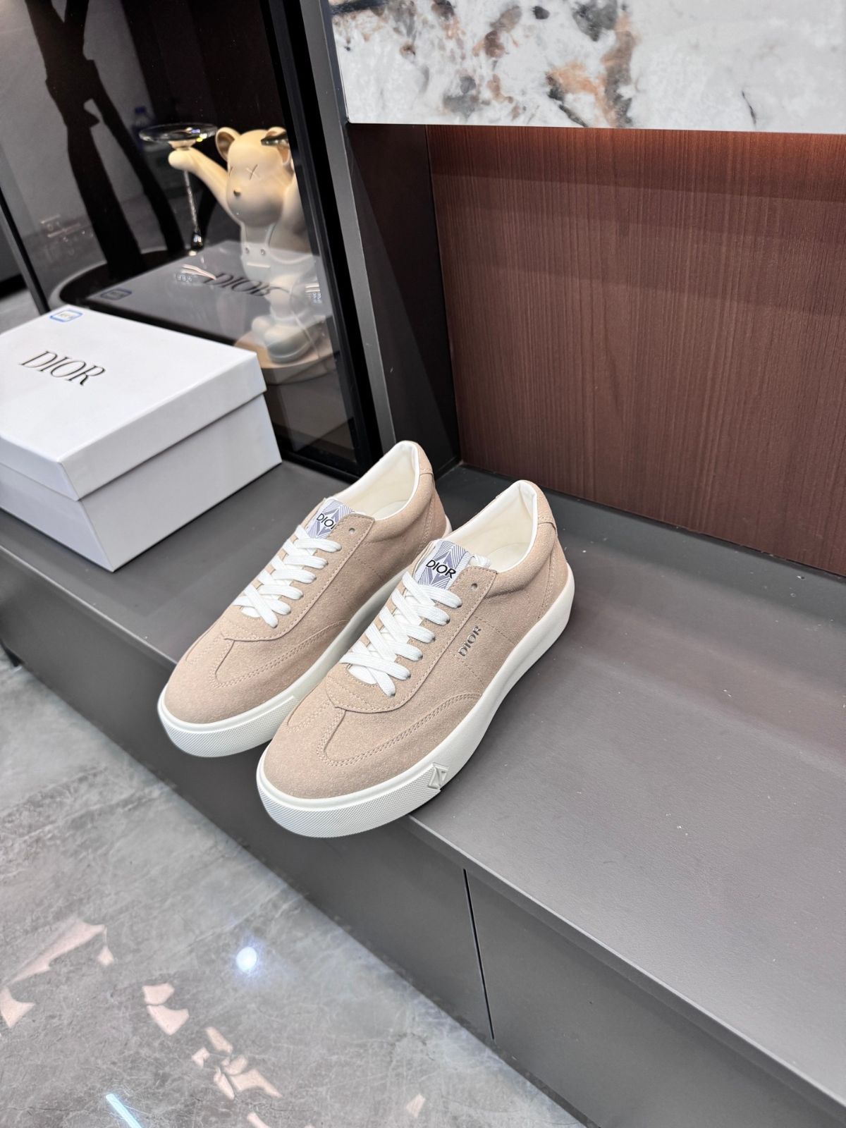 美品 限定 新品 Christian Dior クリスチャンディオール スニーカー レディース