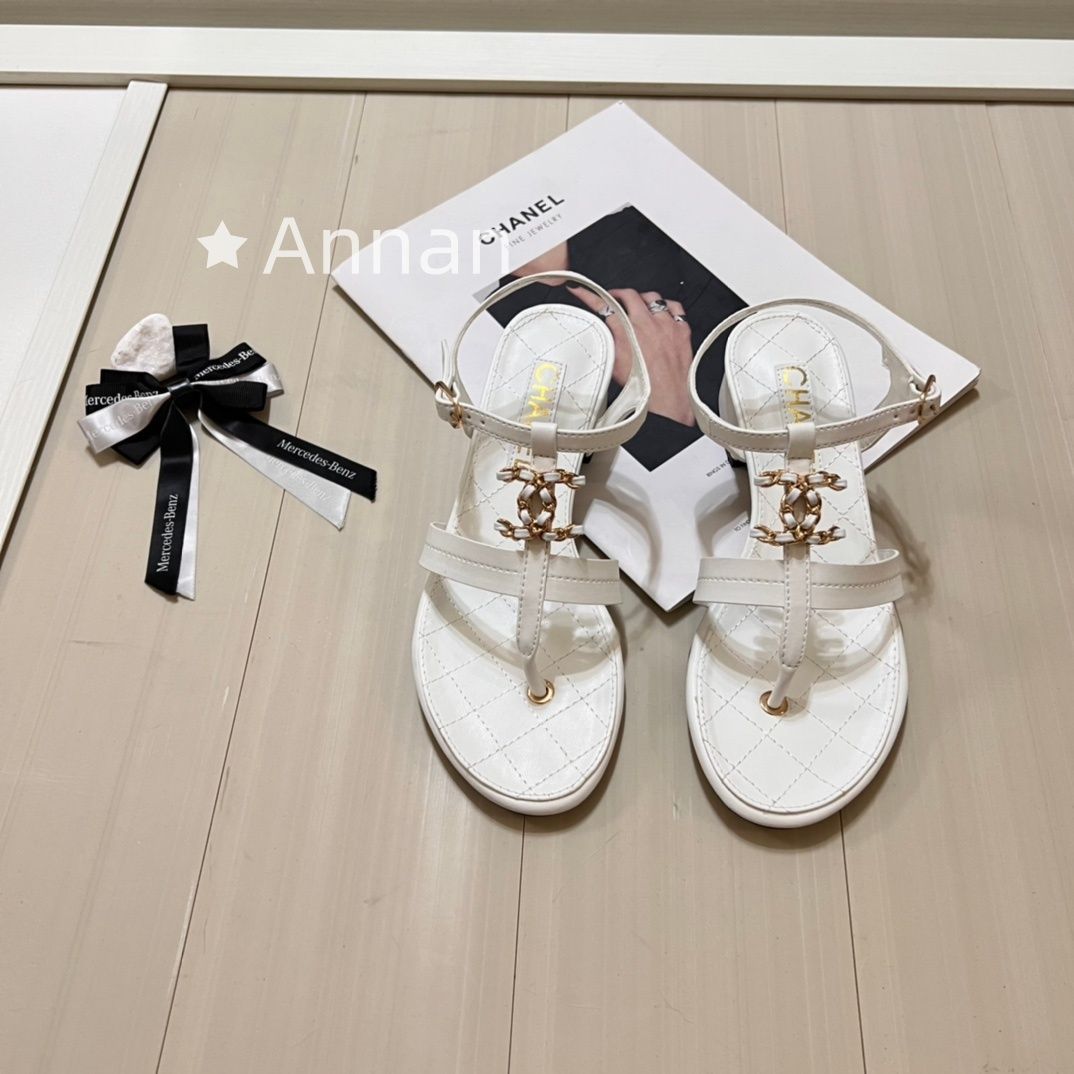 未使用に近い 美品★ 美品美品新品 CHANEL シャネル ハイヒール