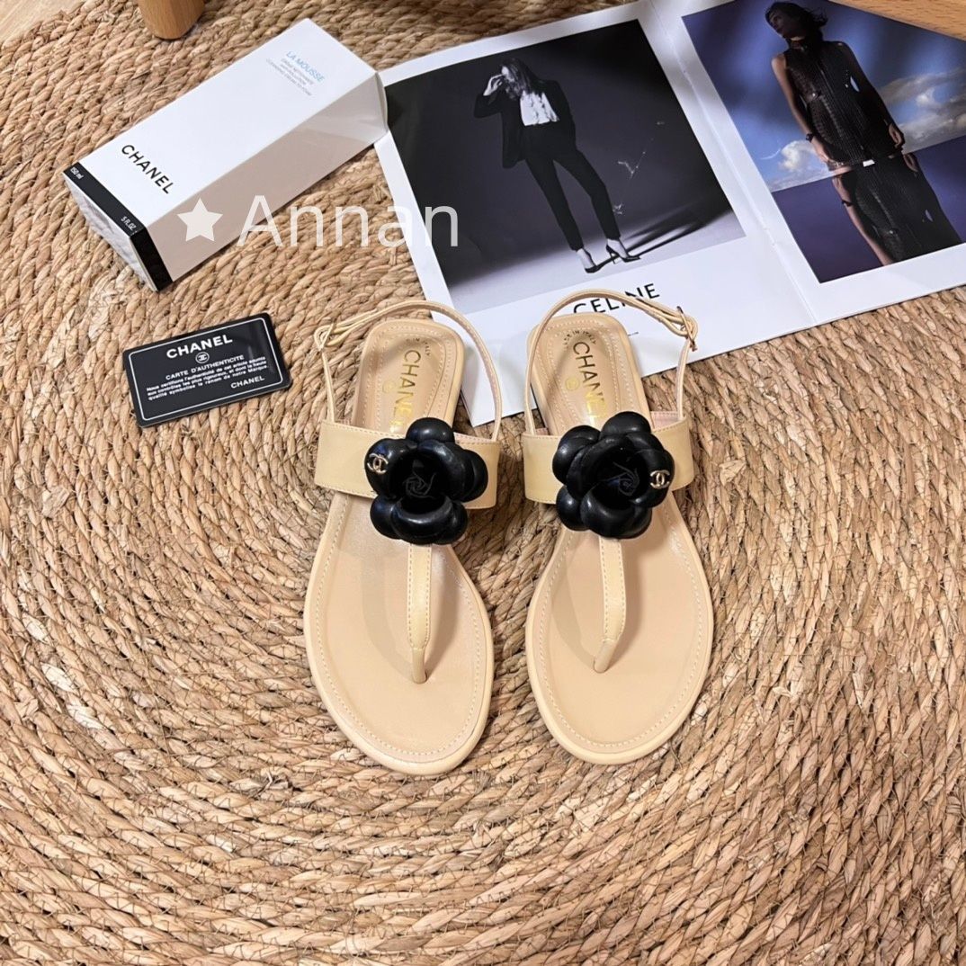 限界価格美品 新品 CHANEL シャネル サンダル