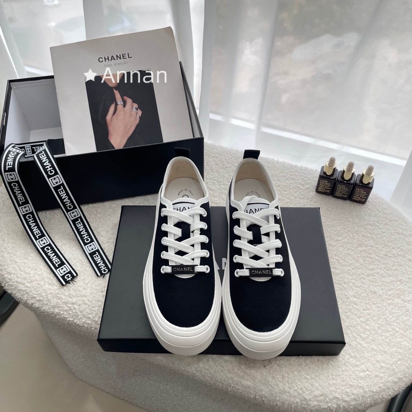 未使用に近い 美品★ 美品美品新品 CHANEL シャネル スニーカー 11,200円