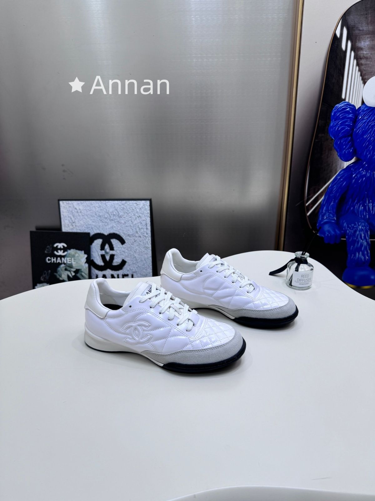お洒落 即完売 新品！新品 CHANEL シャネル スニーカー レディース