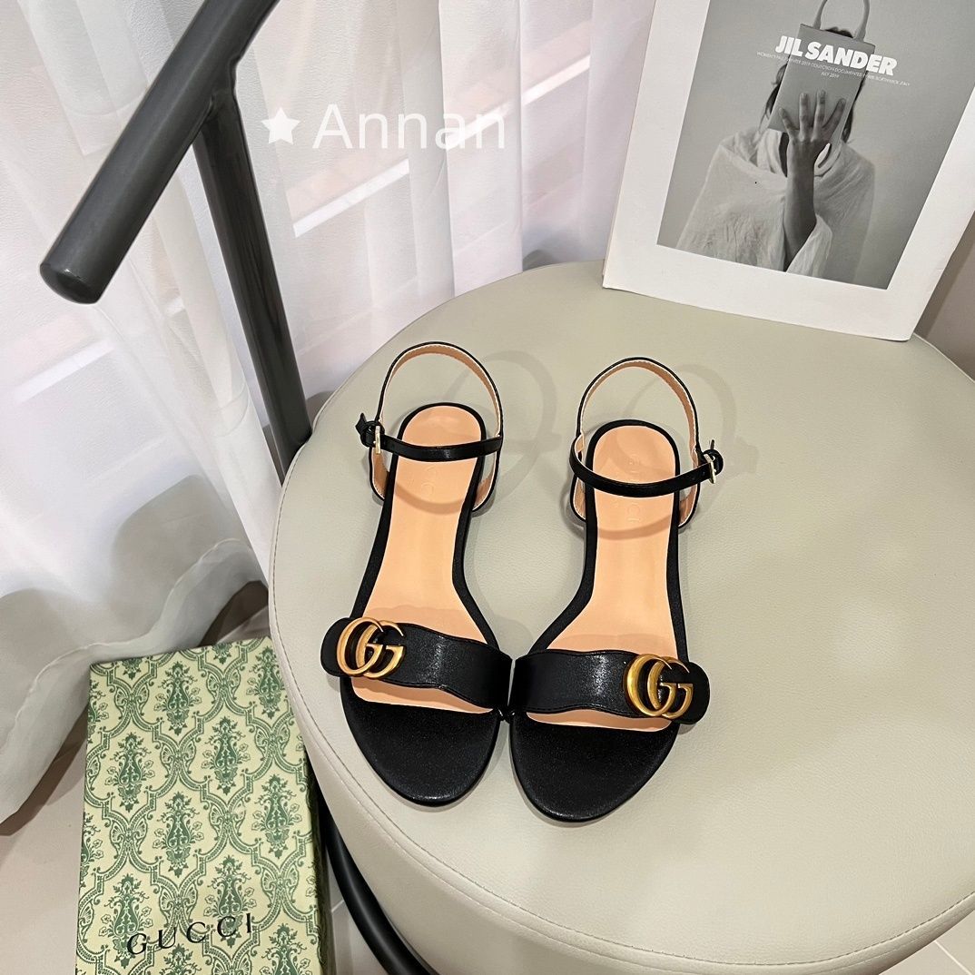激レア 限定品新型新品 GUCCI グッチ サンダル