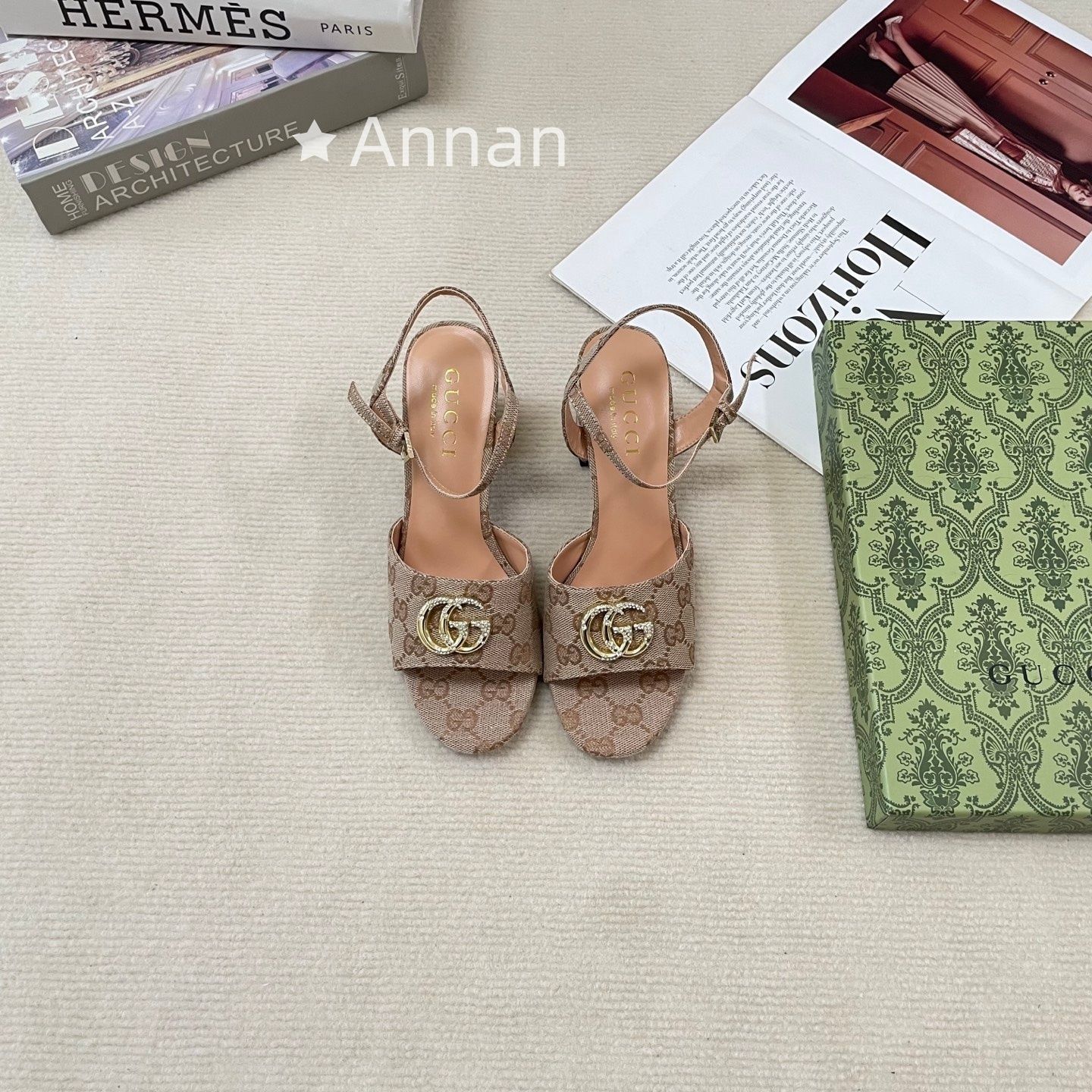 新品同様 人気 人気商品新品 GUCCI グッチ サンダル レディース