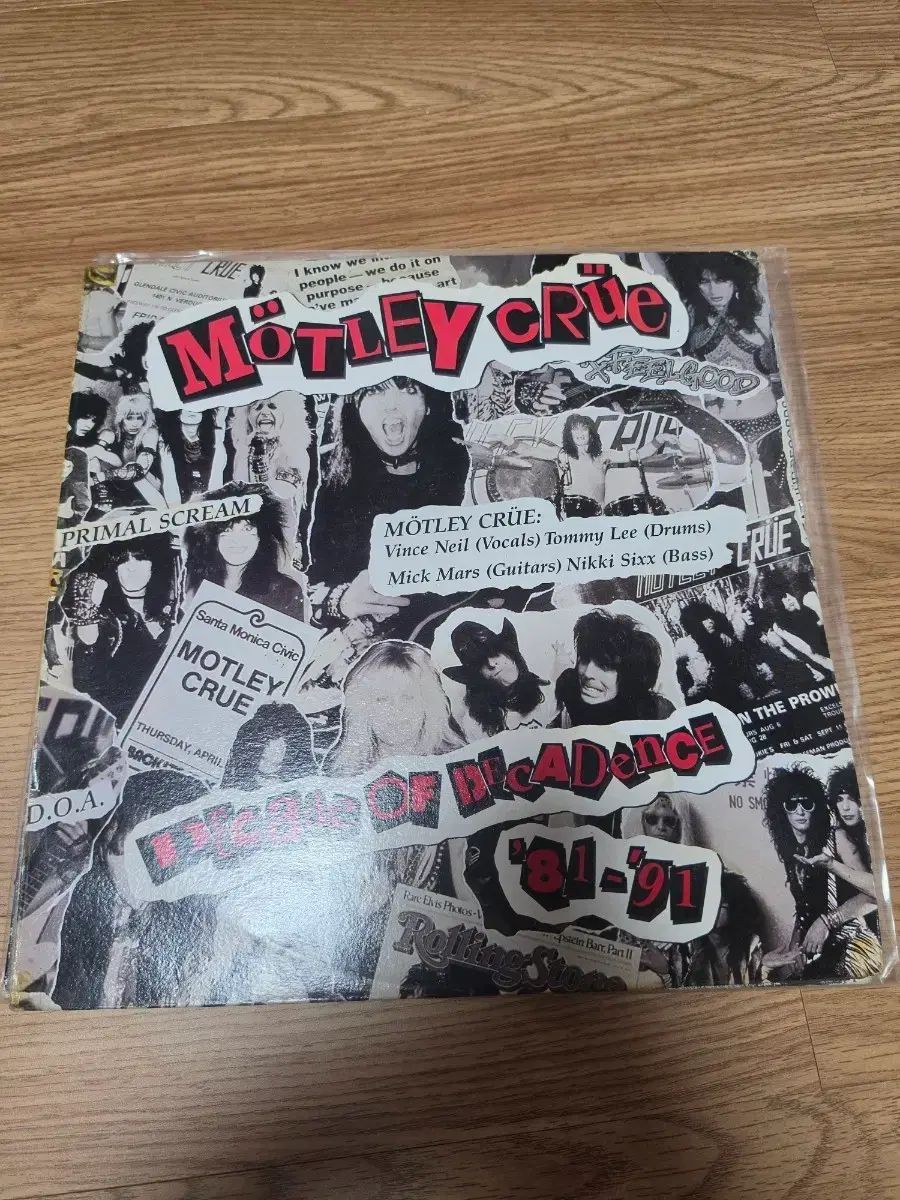 ザ・モトリー・クルー LP