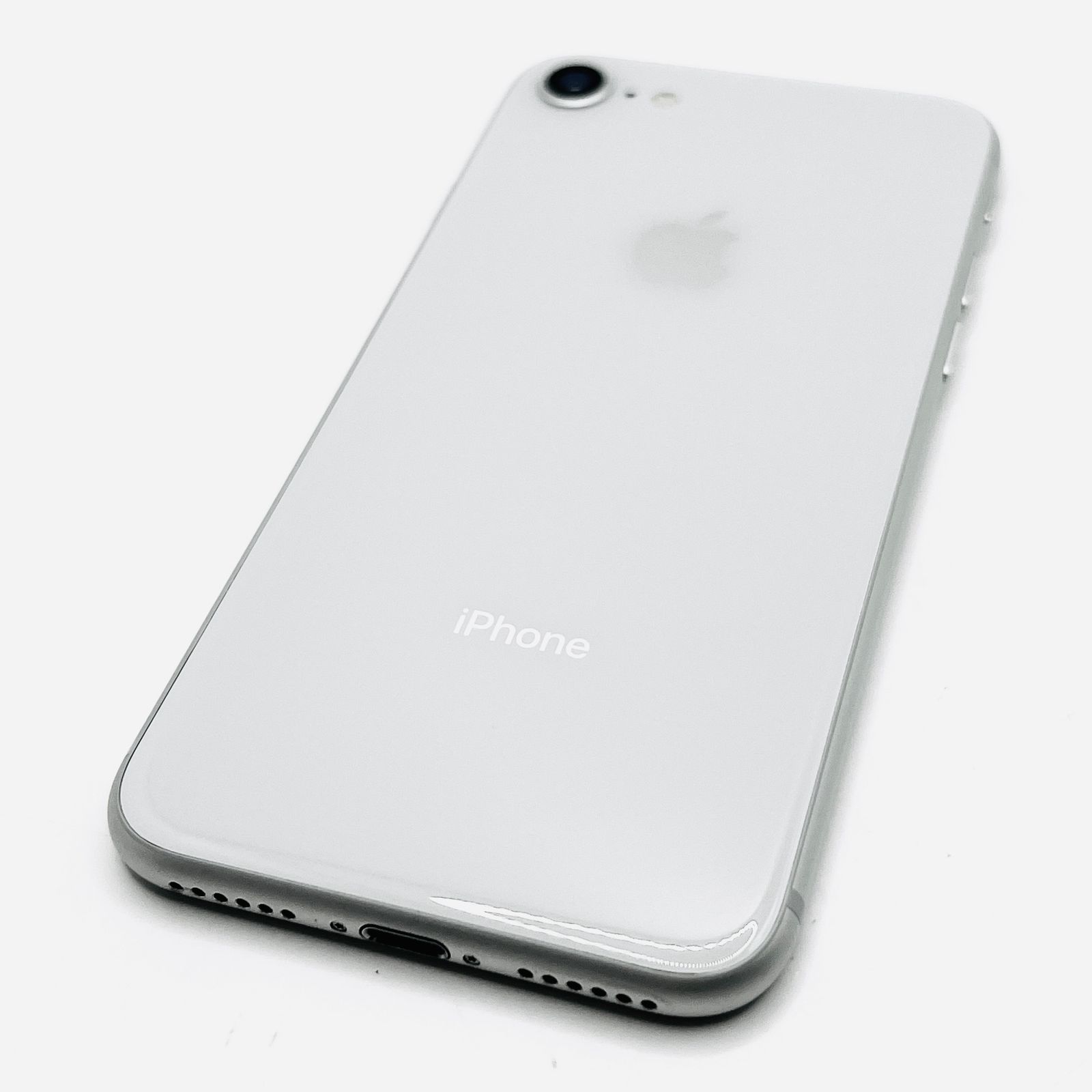 docomo iPhone 8 64GB SV SIM済 中古 Bランク - メルカリ