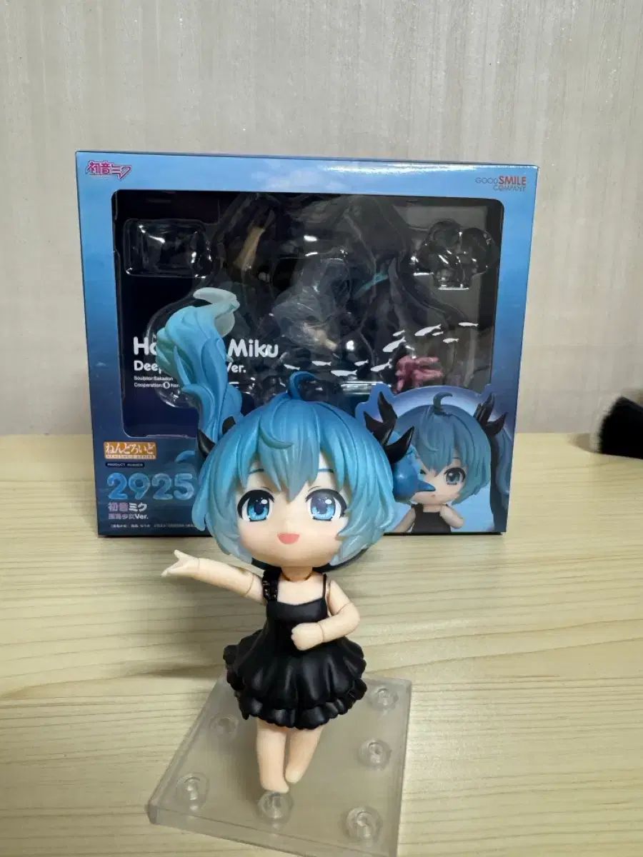 初音 ミク 深海 少女 ねんどろいど