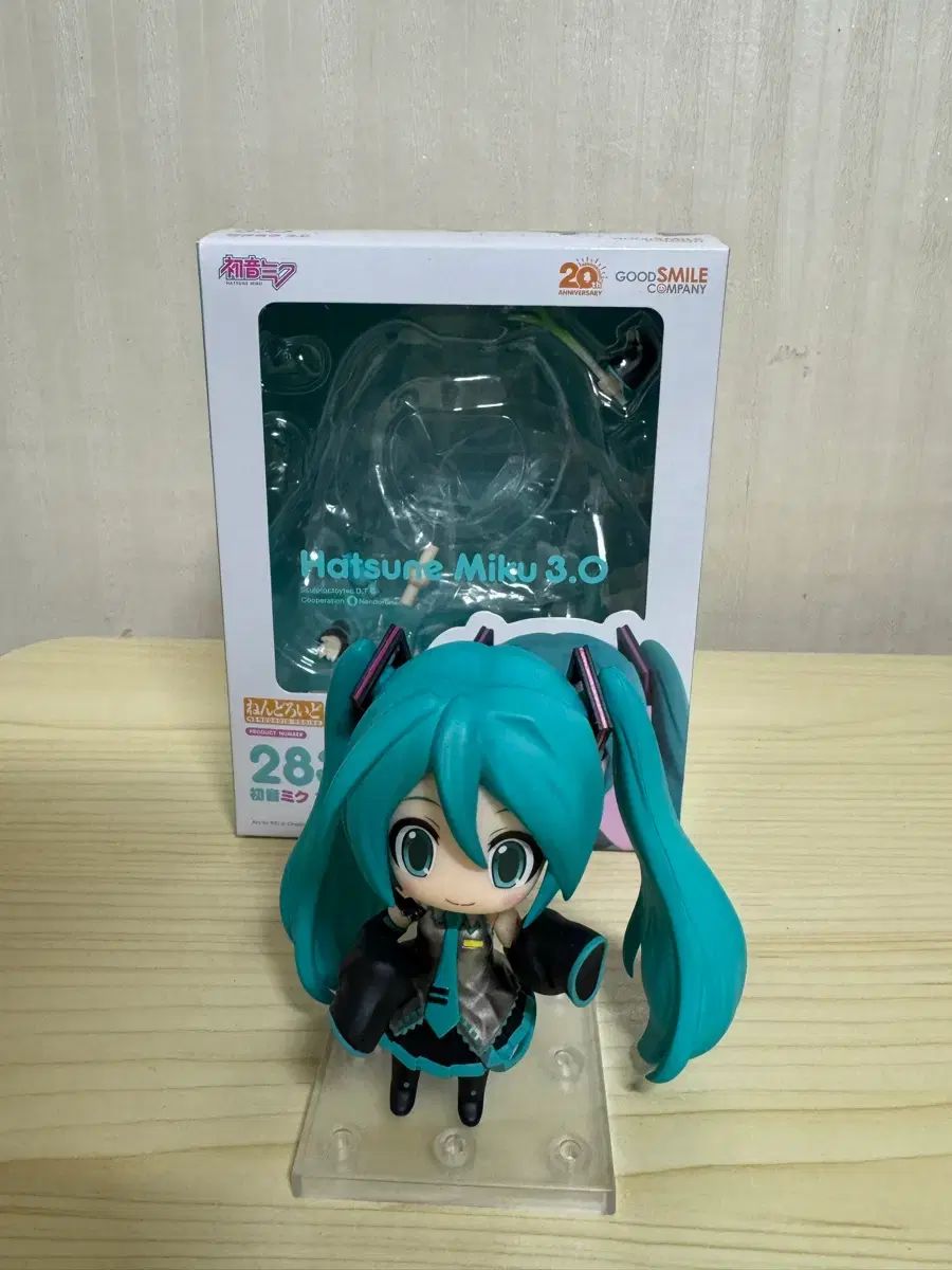 初音ミク ねんどろいど 30 出品
