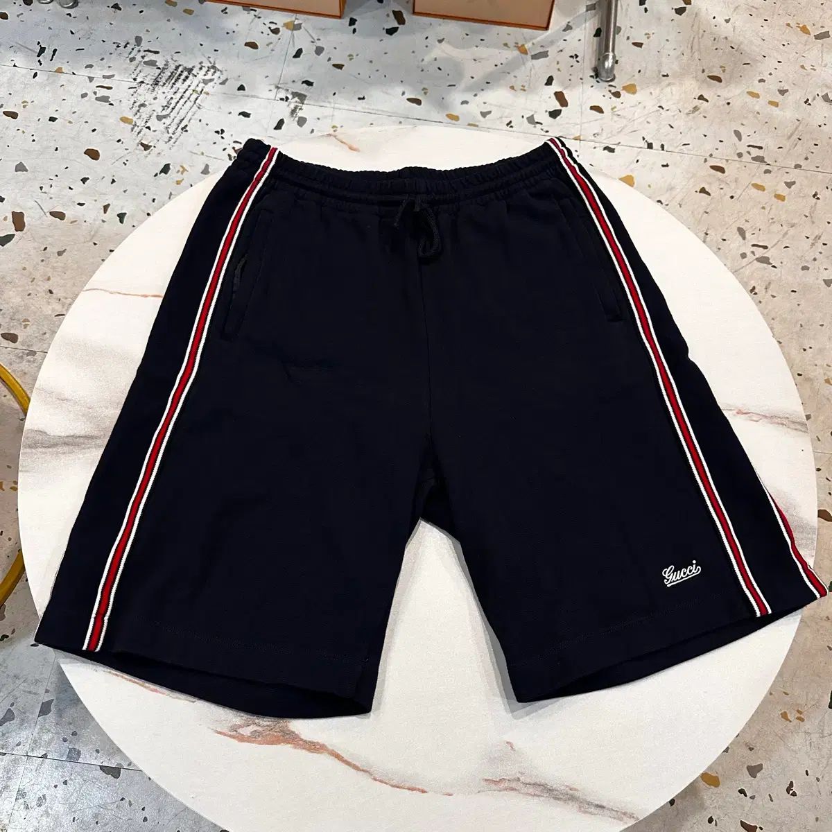 グッチ ハーフパンツ 新モデル Lサイズ