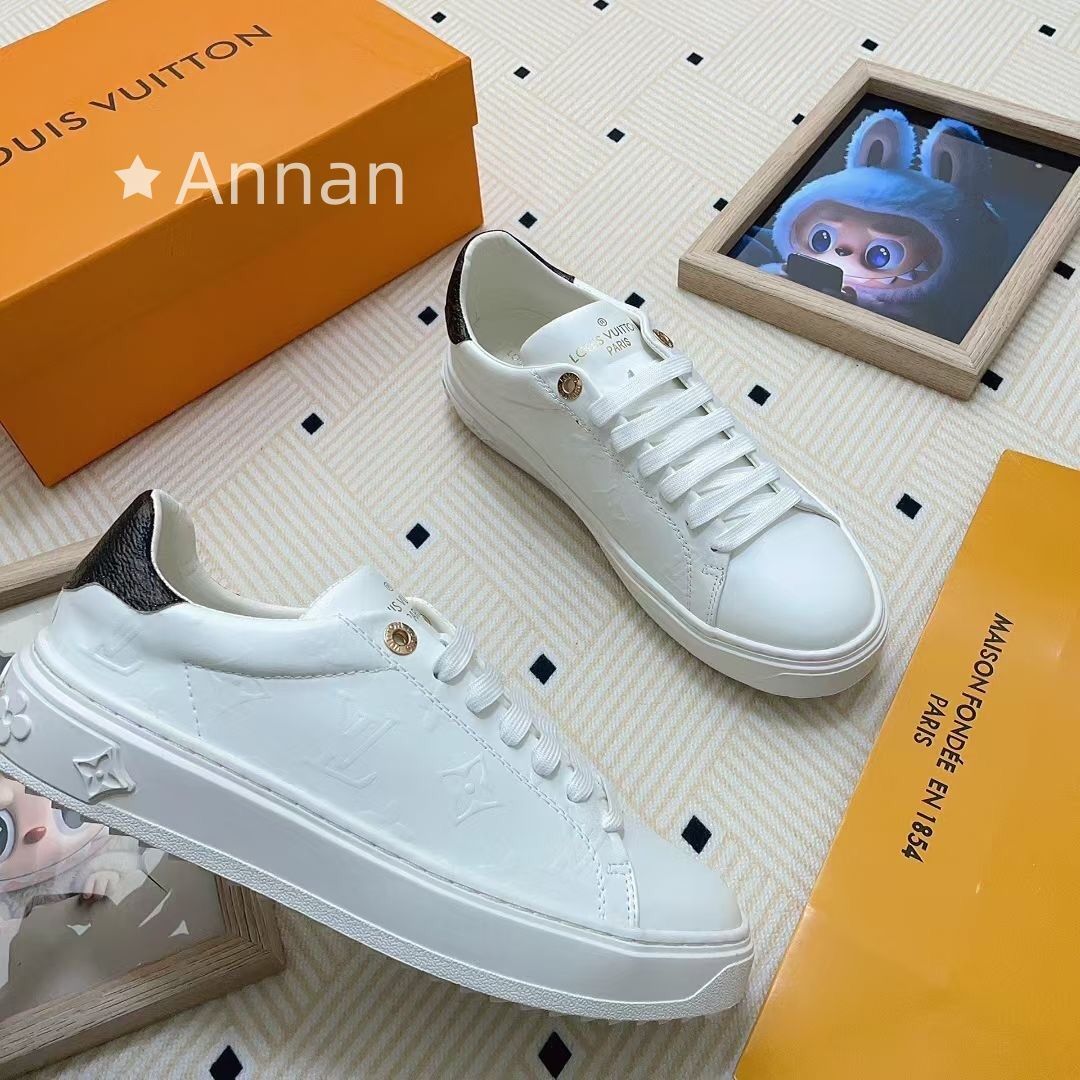 入手困難 ★★ 新品 LV LOUIS VUITTON ルイヴィトン スニーカー レディース