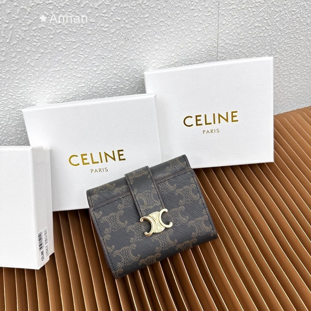 【大特価】 極美品 CELINE セリーヌ ウォレット 折り財布 小銭入れ