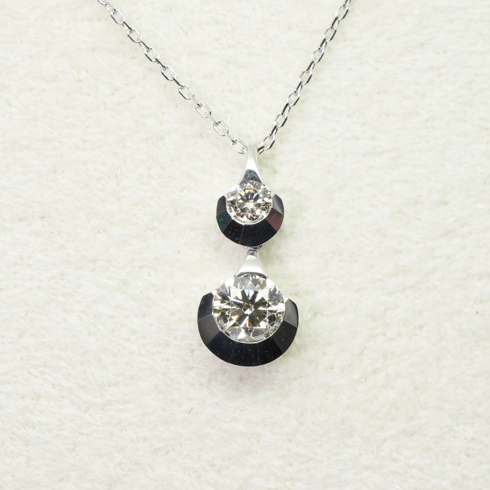 カシケイ K18WG ダイヤモンド ドッツ 0.40ct/24-5374S