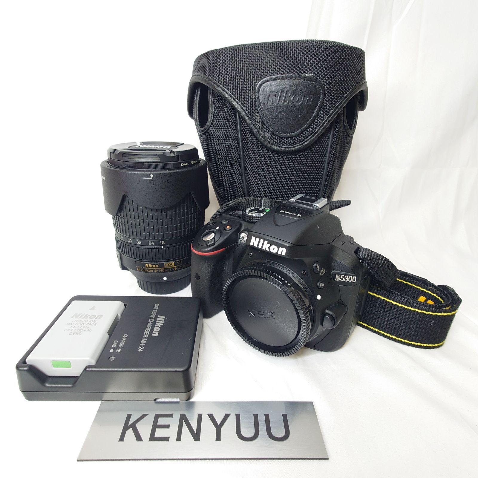 Nikon D5300 ニコン デジタル一眼レフカメラ レンズ AF-S DX NIKKOR 18-140mm F3.5-5.6G ED VR 動作確認済み